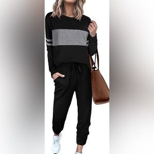 Sipaya Women's Gray and Black Two Piece Sweatsuit Set - size S